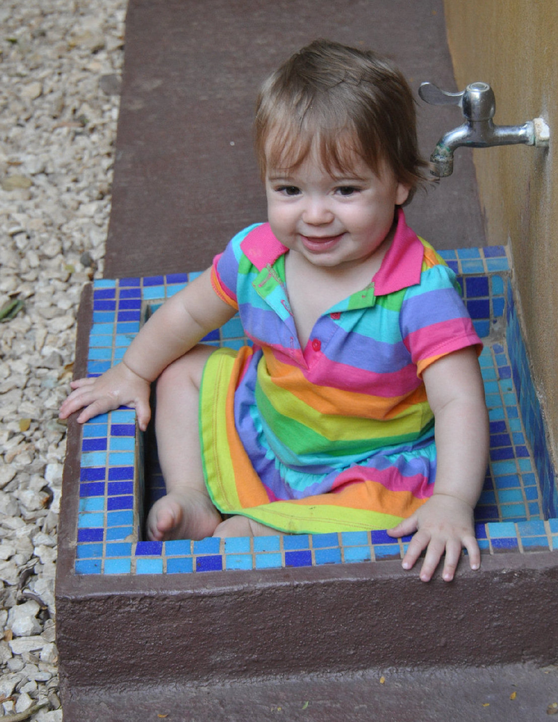 Ruby
                enjoying the foot washing station